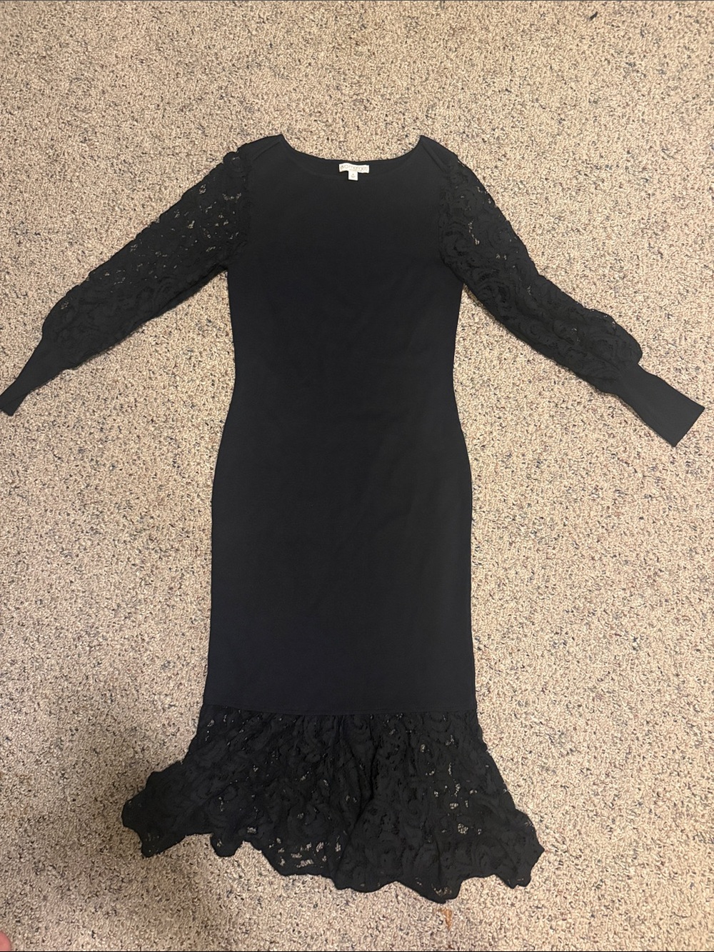 Black Lace-Sleeve Long-Sleeve Midi Dress - Elegant Evening Wear